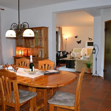 Feriehus Ferienhaus Ooser Talchen In Vulkaneifel Gerolstein