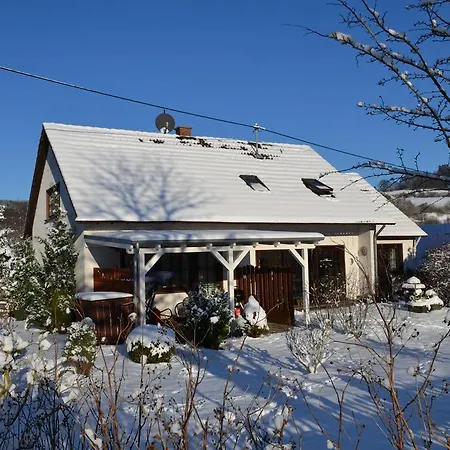 Feriehus Ferienhaus Ooser Talchen In Vulkaneifel